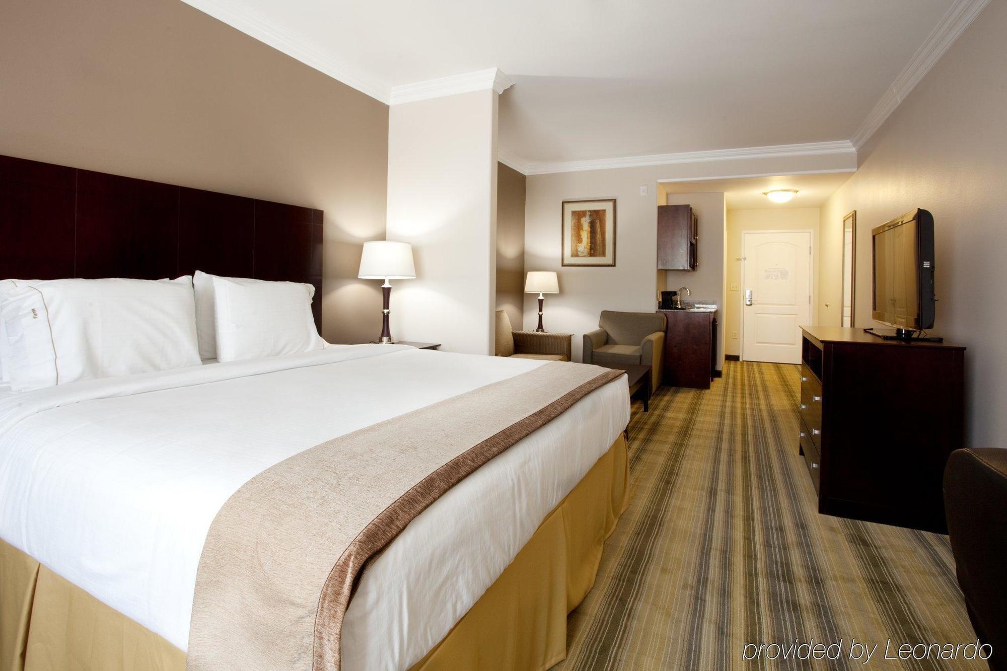 Holiday Inn Express & Suites - Cut Off Galliano By Ihg Zimmer foto